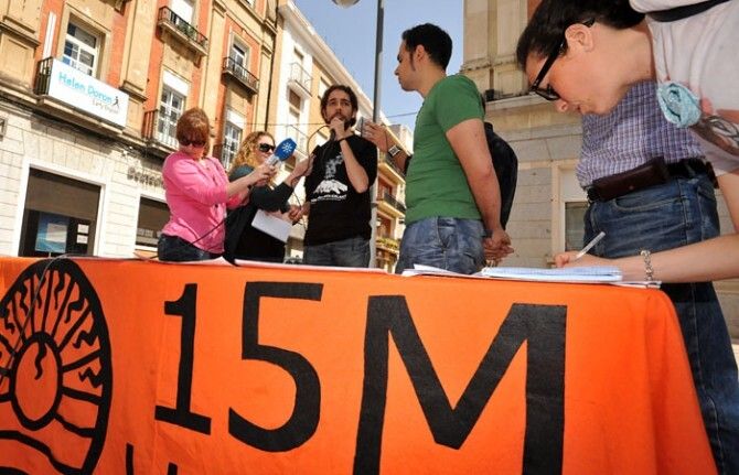 El movimiento 15-M llama a 'rebelarse contra el golpe de estado financiero que estamos viviendo'