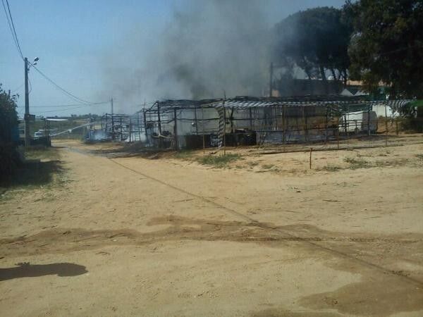 Varios chozos de la Romería de Montemayor arden tras un cortocircuito eléctrico