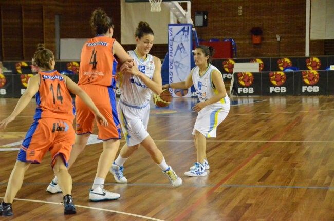El CB Conquero da el segundo paso y ya está en la final (68-73)