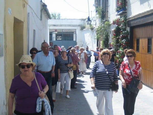 Casi 300 almonteños, de visita por los patios cordobeses