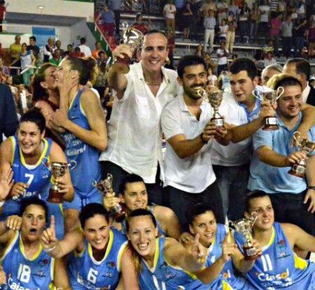 Gabi Carrasco: 'Estas jugadoras se han fabricado un sueño, lo han perseguido y lo han conseguido'