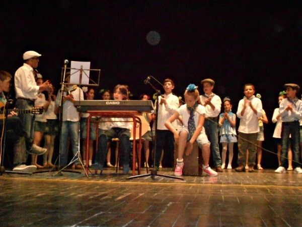 Los alumnos del IES San José de Cortegana reciben sus premios de literatura y fotografía