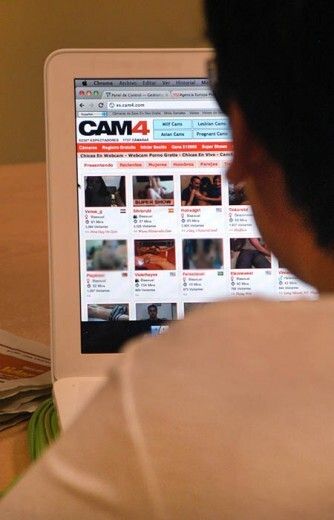 La prostitución virtual 'atrapa' al onubense