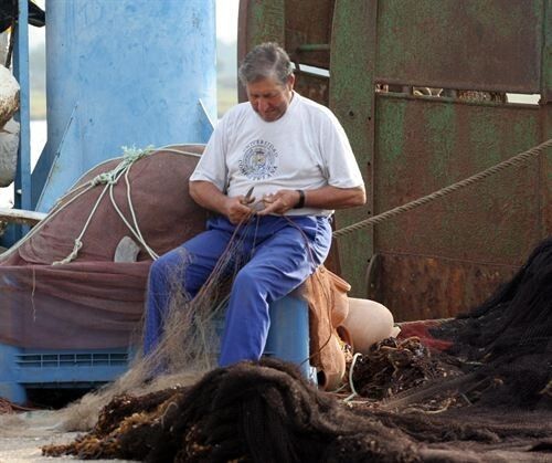 El Gobierno prorroga las ayudas a los pescadores afectados por la suspensión del acuerdo con Marruecos