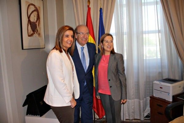 Fomento se compromete a iniciar la redacción de los proyectos de ejecución de los 96 kilómetros de AVE a Sevilla