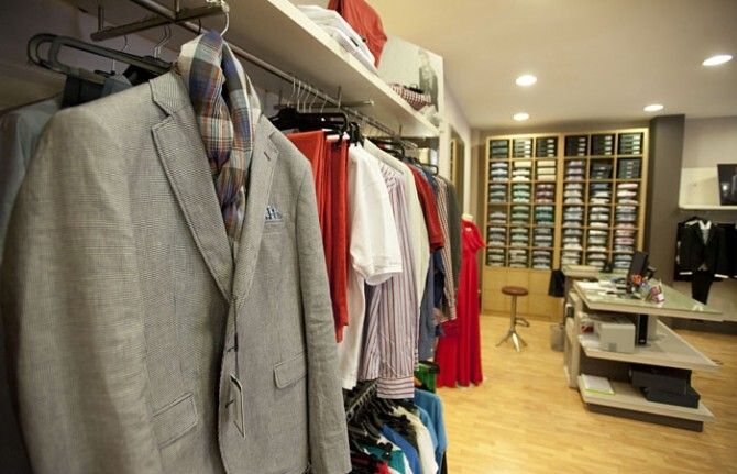'LJ Oxford' pone al alcance de los onubenses las últimas tendencias en moda