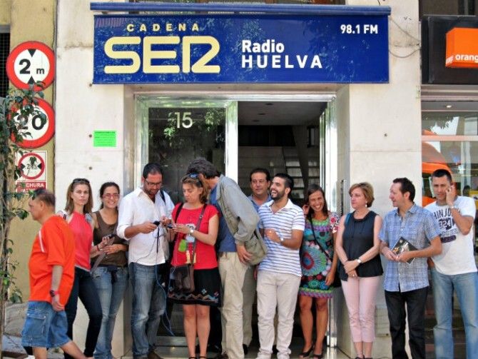 Día de huelga en Radio Huelva por los despidos en la Cadena SER
