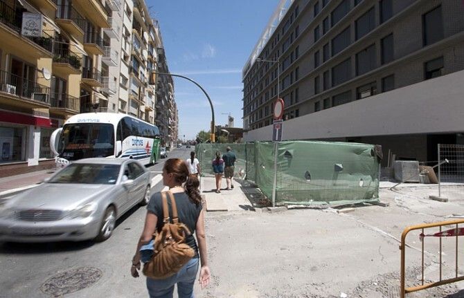 Reabre al tráfico el tramo cortado en la avenida de Italia