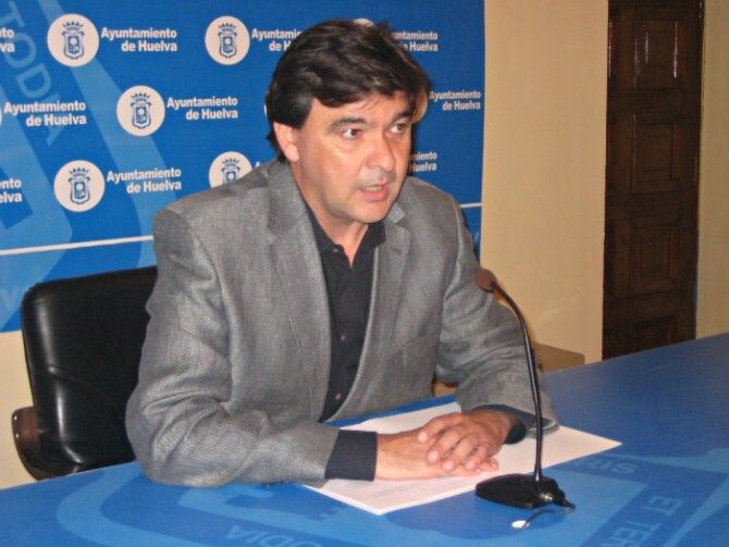 El PSOE denuncia que el PP “no ha invertido un mal céntimo de euro en el Conquero en 17 años'