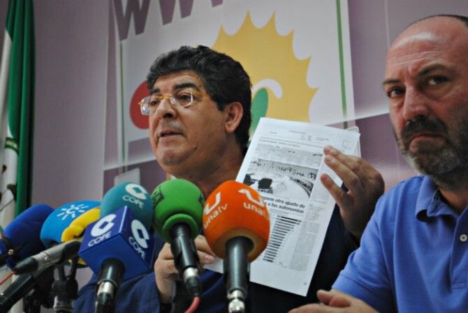 Valderas: '¿Por qué no se toca en los gastos del clero?'