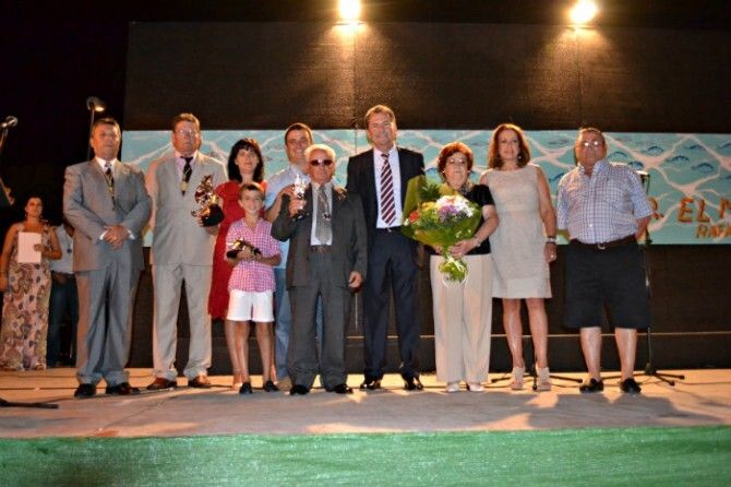 Punta Umbría homenajea al marinero Manolo 'Melchor'