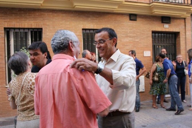 Caraballo: “La cercanía con los ciudadanos de Huelva será vital para recuperar la capital”