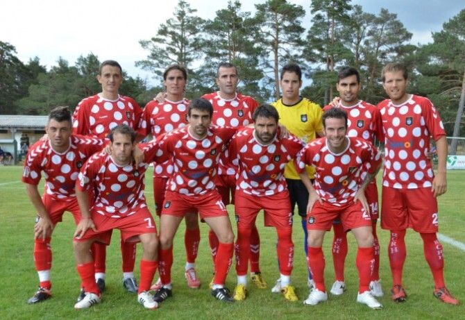 Albentosa sobresale entre la zozobra y la lluvia (0-1)