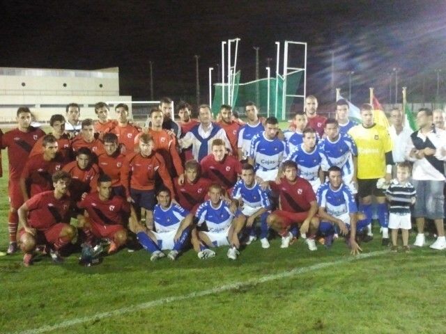 El Decano vence en los penaltis y ya piensa en el Xerez (5-4)