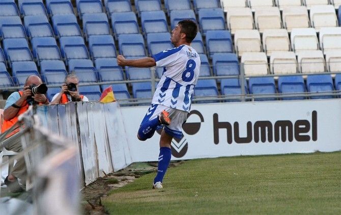 Jonathan Valle imparte justicia (1-0)