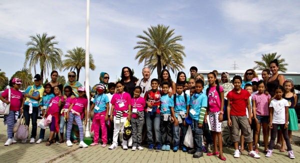 Emotiva despedida de los 130 niños saharauis que han pasado sus 'Vacaciones en Paz' en la provincia