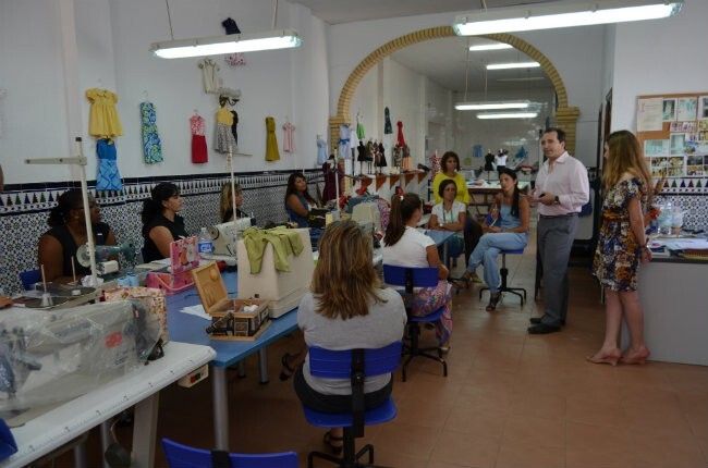 Almonte apuesta por la formación en nuevos yacimientos de empleo y destinada a emprendedores