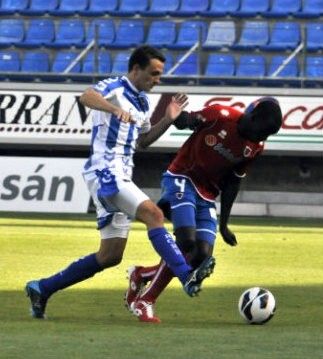 Matamala dice que los tres jugadores del medio 'tenemos que ayudarnos mucho en la salida del balón'