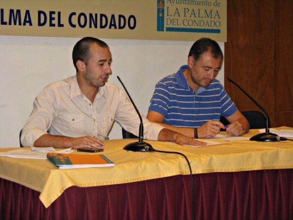 El Ayuntamiento de La Palma presenta a los directores de los centros de enseñanza su oferta educativa
