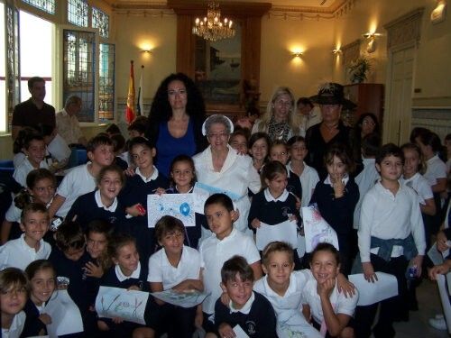 Jornada de convivencia de los mayores del Mora Claros con alumnos de la capital