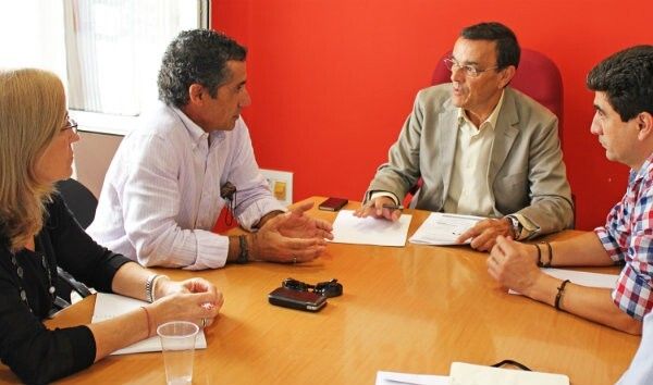 El PSOE y los sindicatos rechazan los PGE, 'que son una ofensa para Huelva en estos momentos tan duros'
