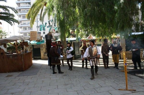 La plaza del Punto y la Casa Colón acogen desde este jueves el III Mercado Colombino
