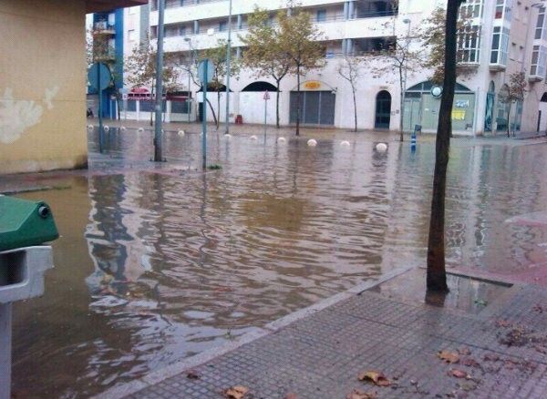 Las intensas lluvias comienzan a causar estragos en Huelva