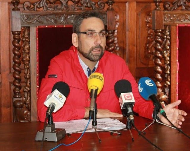 El Alcalde de Ayamonte tacha de desvergüenza política la actitud del portavoz del PP