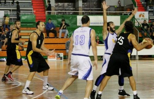 Triunfo del Enrique Benítez y derrotas del CD Huelva, Aljaraque y Palos