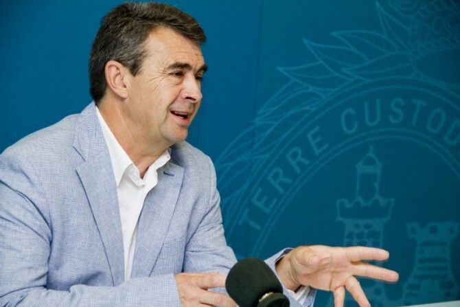 El PSOE llevará a pleno una moción en defensa del cerdo ibérico y dos en contra de las 'agresiones' del Gobierno