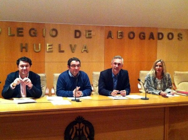 Abogados del turno de oficio apoyan la concentración del próximo lunes contra las tasas judiciales
