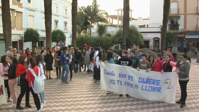 Ayamonte se manifiesta contra la Violencia de Género