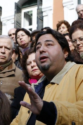 “Fui muy feliz con mis padres adoptivos, pero siempre sentí curiosidad”