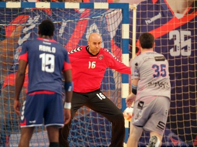 El PSG de Sierra derrota con dificultad a un Nantes muy español (31-29)