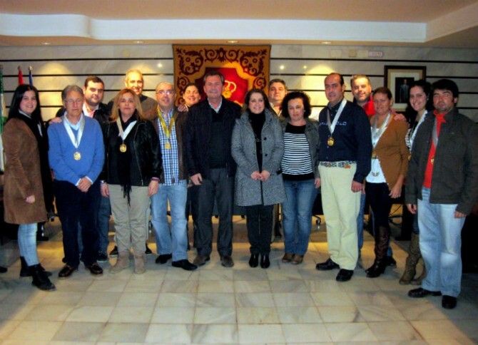 La Hermandad del Rocío de Punta presenta su nueva junta directiva al Ayuntamiento