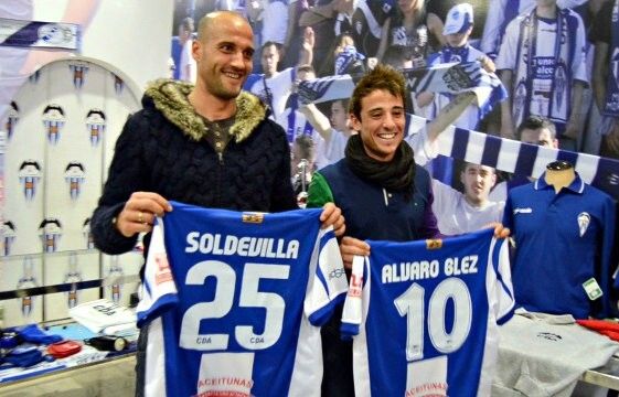 Álvaro González: 'Desde que decidí venir, mi cabeza está pensando en Segunda'