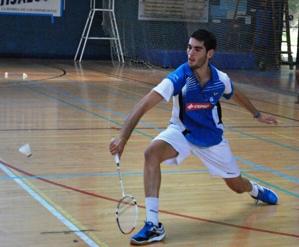 Cuatro jugadores del IES La Orden compiten en el Andaluz Sub 19 y de Veteranos