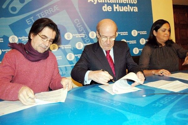El Ayuntamiento y el Colegio Oficial de Psicología se unen para sensibilizar a la ciudadanía sobre la violencia de género