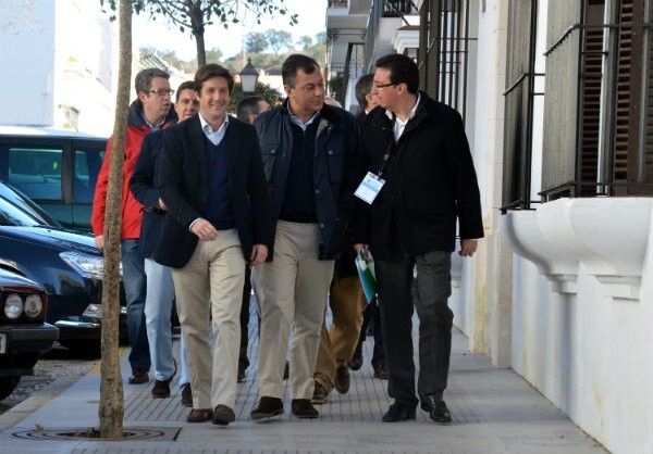 El PP pide a Griñán 'luz y taquígrafos' sobre los 1,2 millones de euros que gasta anualmente en protocolo
