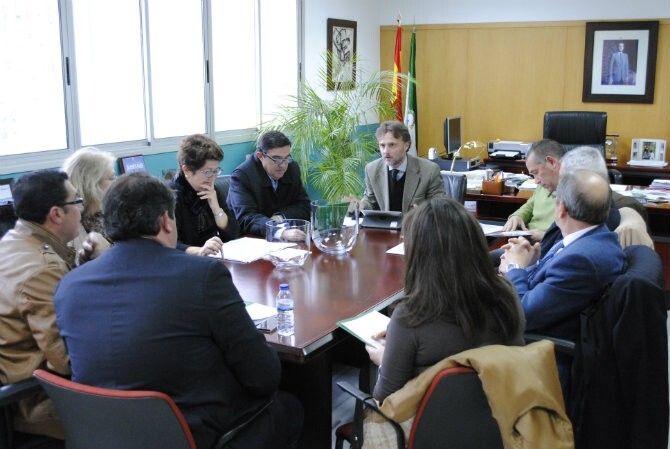 La Junta licita cuatro obras que darán trabajo a un centenar de parados de larga duración
