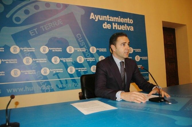 Huelva reduce en 760.000 euros los costes en alumbrado público