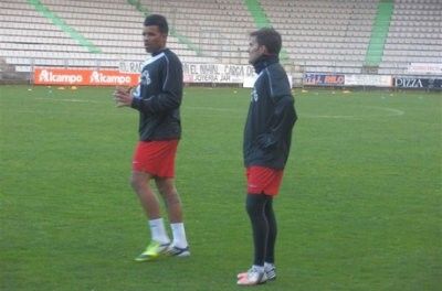 Bodipo, un ariete peleón Rey Mago en Huelva y que ahora entrena sin ficha con el Racing de Ferrol