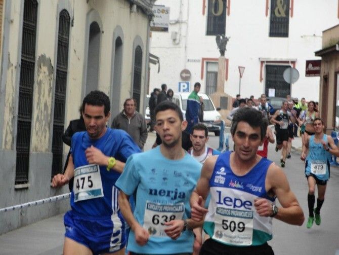 Victorias de Fahkreddine Aoulad y María Belmonte en el Cross de Lepe