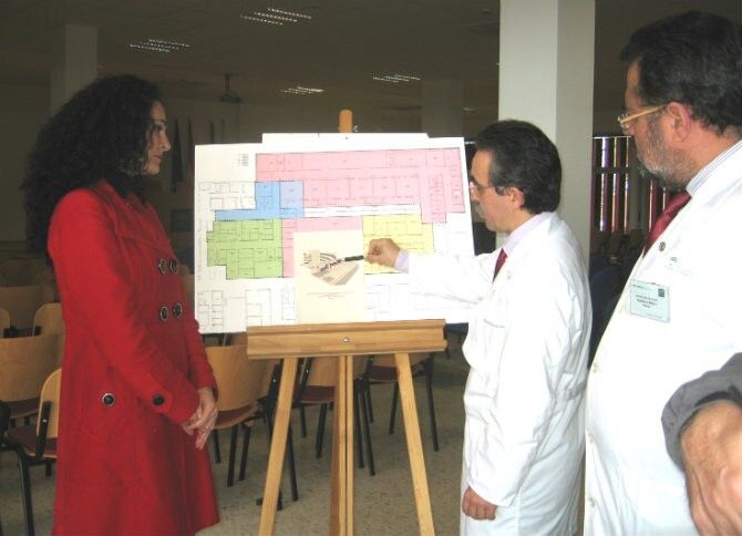 El Hospital Infanta Elena inicia las obras para ampliar toda su área quirúrgica