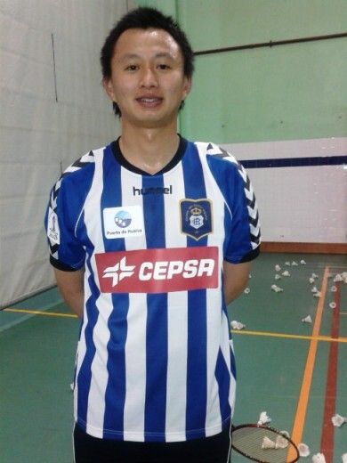 El IES La Orden agradece a Hendry Winarto sus años de dedicación al club