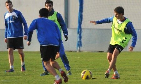 Alexander ha entrenado con el grupo, pero no lo han hecho Córcoles y Matamala