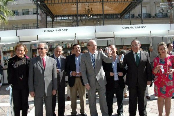 La Feria del Libro abre sus puertas con un intenso programa hasta el 28 de abril