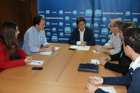 El PP pide a la Diputación que todos sus planes de empleo reserven un 20% de contratos para jóvenes