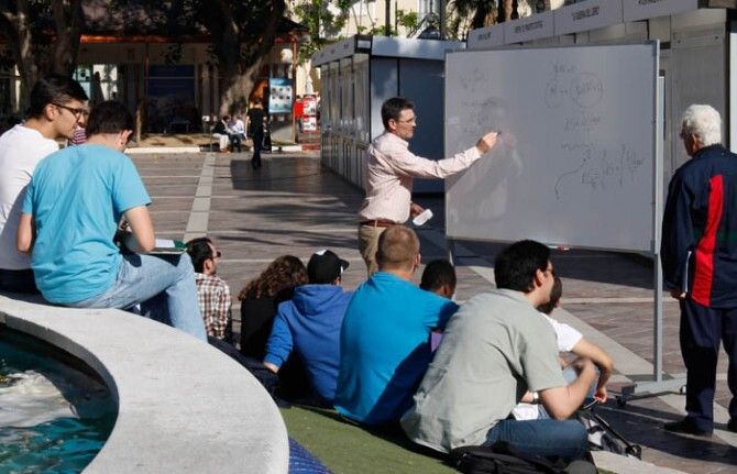 Las clases, a la calle