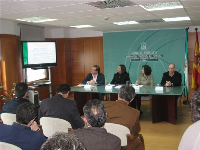 La Junta destina 4,68 millones a impulsar la competitividad de las pymes comerciales